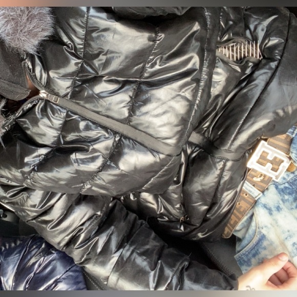 Basically new I only accept payment through PayPal n cashapp when shipping - Picture 3 of 4